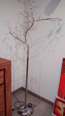 Lampadaire arbre