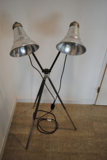 Ancienne lampe de photographe