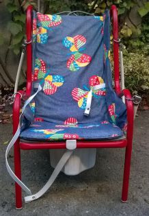 Chaise vintage années 70 / petit pot enfant