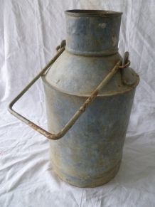 bidon  ancien  BRADLEY  § co   LTD   1917