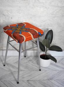 Tabouret vintage rénové wax