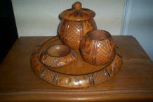 ancien plateau a tabac en bois graver