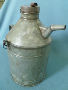 ancien bidon  d'huile années  50