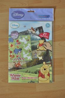 Tableau avec Stickers repositionnables Winnie L'ourson