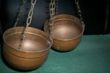 LOT DE 2 SUSPENSIONS CUIVRE AVEC CHAINETTES METAL 