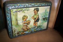 ANCIENNE BOITE METAL ILLUSTRATION DE GERMAINE bOURET 