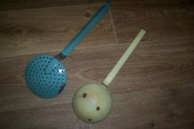 LOT UNE LOUCHE ET UNE PASSOIRE ANNEES 1950/60 