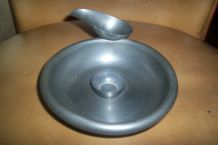 REPOSE PIPE FUMEUR EN ETAIN marque chanill 