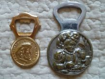 lot de 2 décapsuleurs vintages