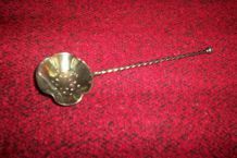 ANCIENNE PETITE CUILLERE A ABSYNTHE