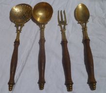 lot de 4 ustensiles cuisine  vintages anciens