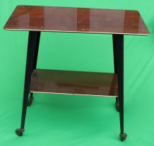 Table de télévision à roulette