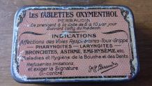 Ancienne boîte de médicaments - PARIS