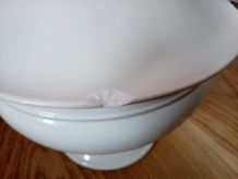 Soupière en porcelaine opaque Creil Montereau de la fin du XIXieme 