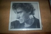DISQUE 33 TOURS ENTRE VIOLENCE ET VIOLON JOHNNY HALLYDAY 