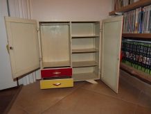 Armoirette vintage