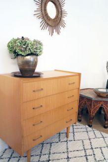 Commode vintage scandinave des années 60 pieds compas