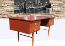 Bureau vintage des années 60 