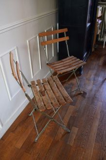 Deux chaises pliantes de jardin 