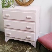 Commode vintage rose poudré