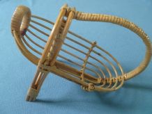 porte bouteille,corbeille en osier, rotin,vintage