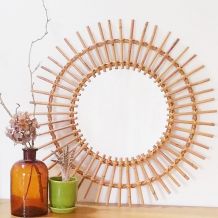 Grand miroir soleil rotin années 60