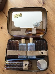 Vanity trousse de toilette ancienne