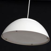 Lampe suspension – Arne Jacobsen
