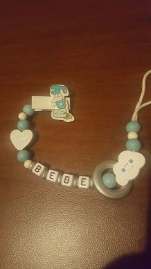 Attache tétine personnalisé 