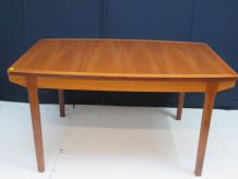 Table de Salle à manger en teck vintage