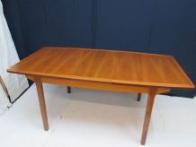 Table de Salle à manger en teck vintage