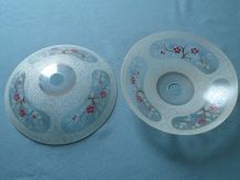 Lot de 2 abat jour suspensions en verre, vintage