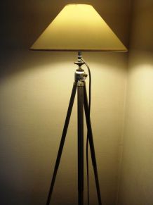 lampadaire créé s/ancien trépied photo métal(5)