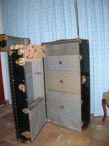 malle cabine ancienne