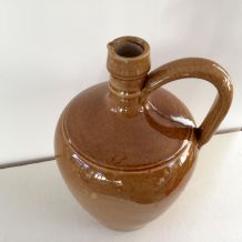 Cruche en céramique 