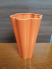 vase orange1970
