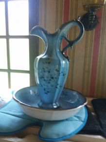 Carafe et bac decoratif