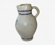 Pichet poterie numerotée ancien