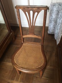 Chaise Art Nouveau bois