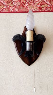  2 appliques en chêne