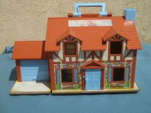 maison Tudor no 952 Vintage Fisher Price