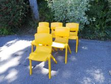 Série de 4 chaises jaunes