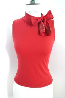 Top col montant noeud cou lacet rouge chic vintage sexy femm