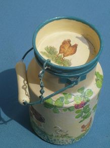 pot a lait en alu Tournus ,ancien peint 