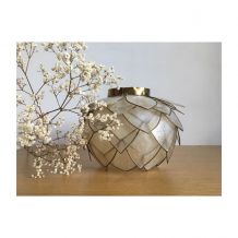 Applique lotus en pétales de nacre