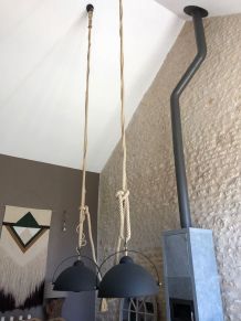 Lot de deux suspensions noir mat design rétro