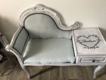 Banquette telephone relookee 