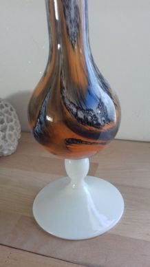 Joli vase en verre