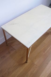 Table basse en marbre pieds en laiton dorés
