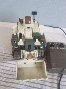 robot japonais téléguidé années 80